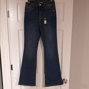NWT FASHION NOVA Flared Jeans